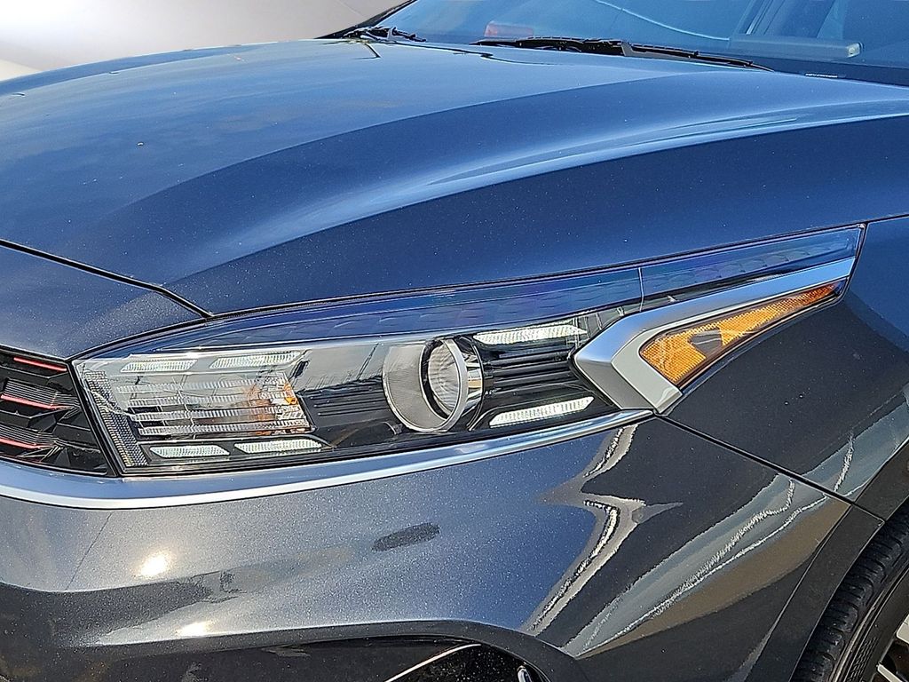 Thumbnail: 2024 Kia Forte - 19