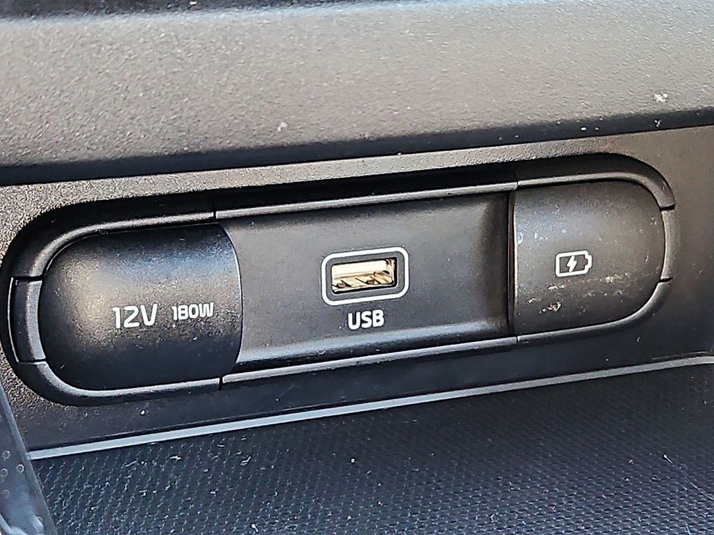 Thumbnail: 2024 Kia Forte - 29