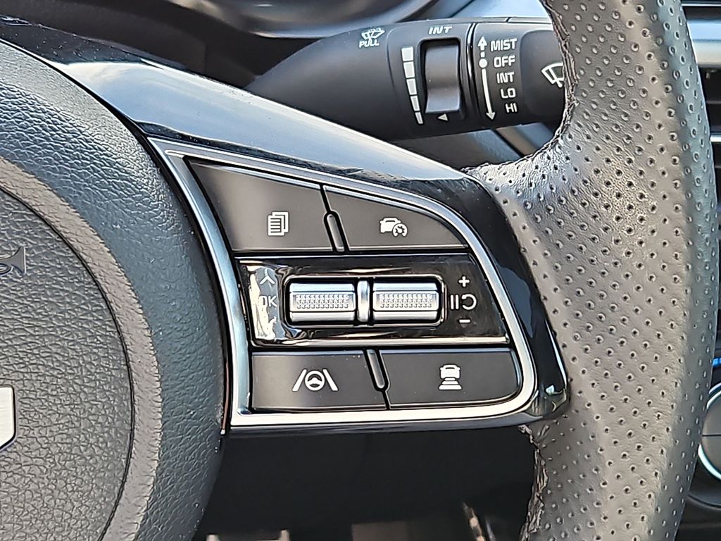 Thumbnail: 2024 Kia Forte - 26