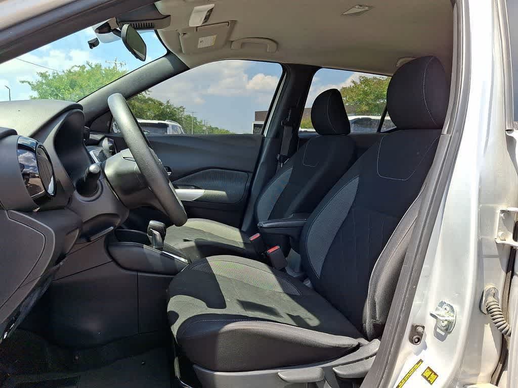 Thumbnail: 2020 Nissan Kicks - 10