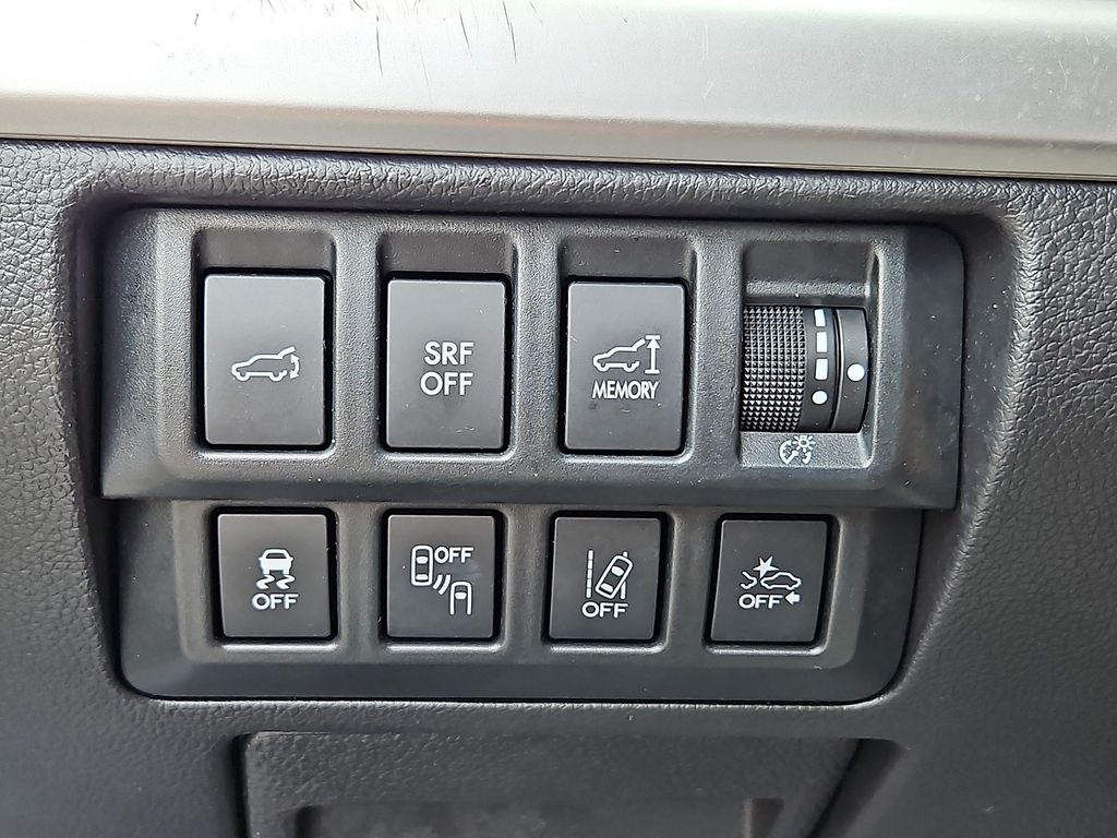 Thumbnail: 2016 Subaru Outback - 29