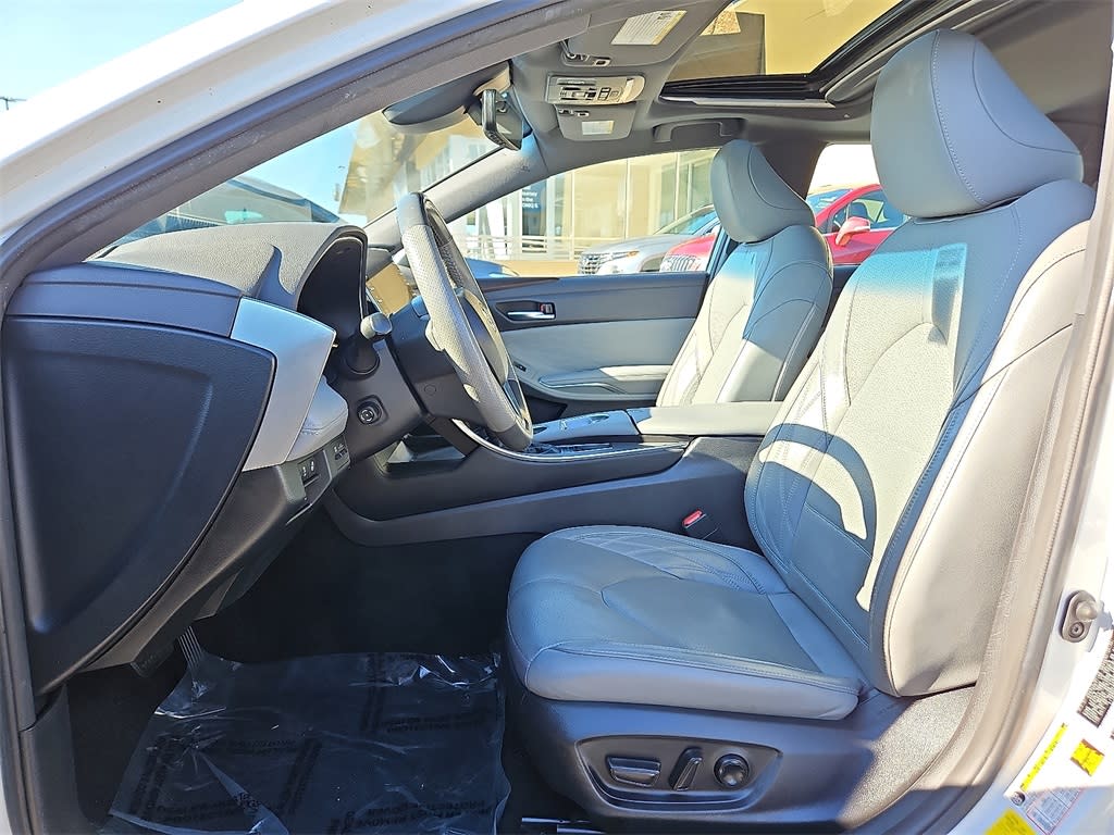 Thumbnail: 2020 Toyota Avalon - 10