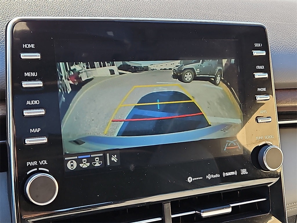 Thumbnail: 2020 Toyota Avalon - 24