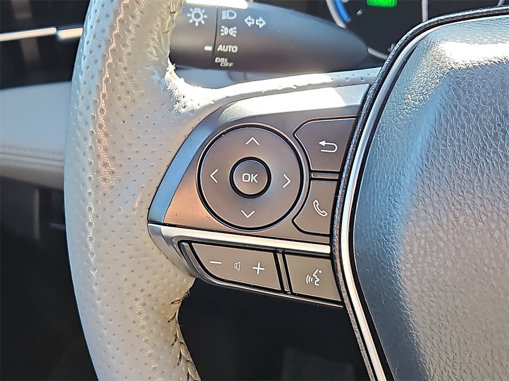 Thumbnail: 2020 Toyota Avalon - 26