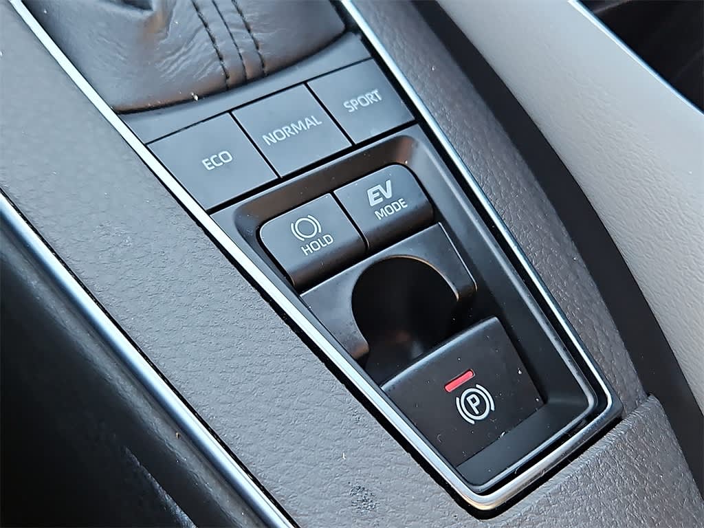 Thumbnail: 2020 Toyota Avalon - 31