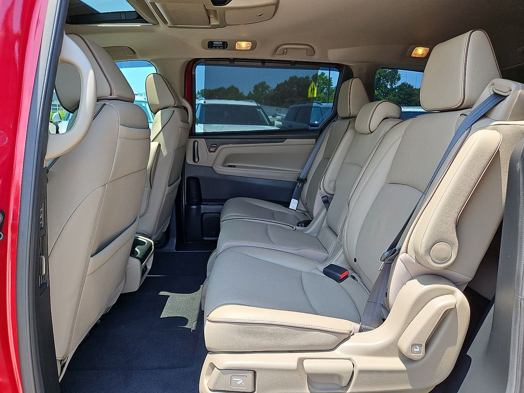 Thumbnail: 2022 Honda Odyssey - 11