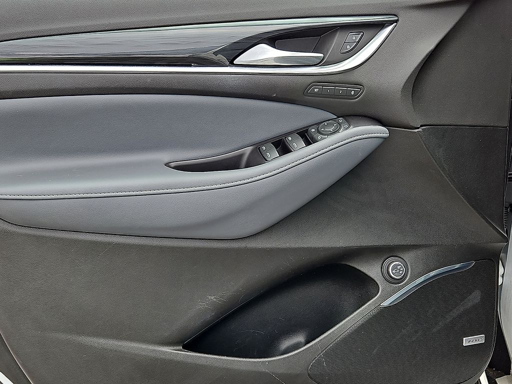 Thumbnail: 2020 Buick Enclave - 21