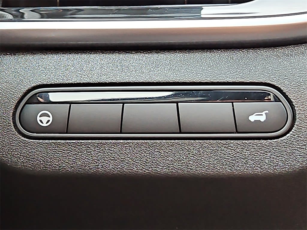 Thumbnail: 2025 INFINITI QX60 - 31