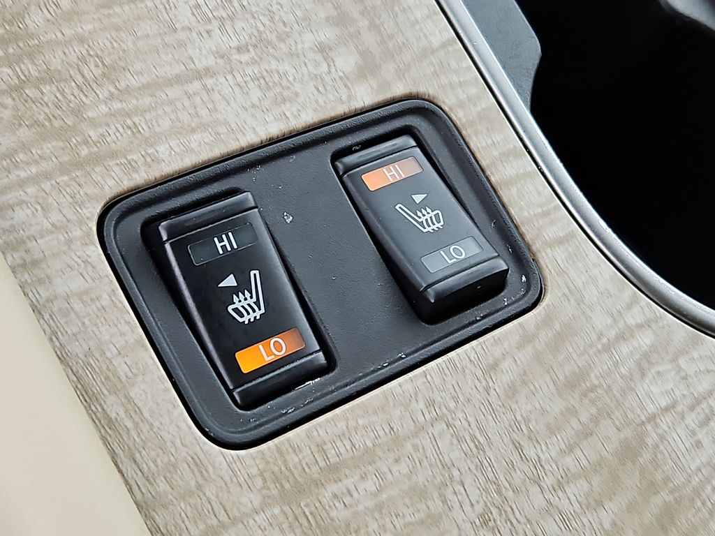 Thumbnail: 2021 Nissan Murano - 16