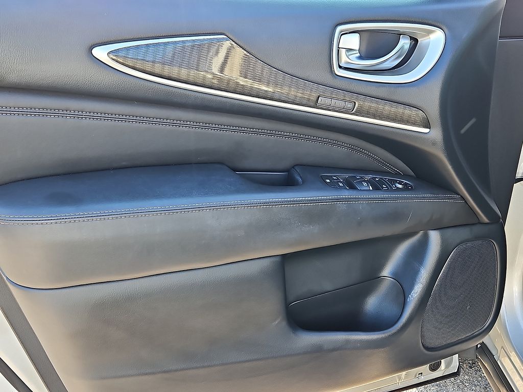 Thumbnail: 2019 INFINITI QX60 - 21