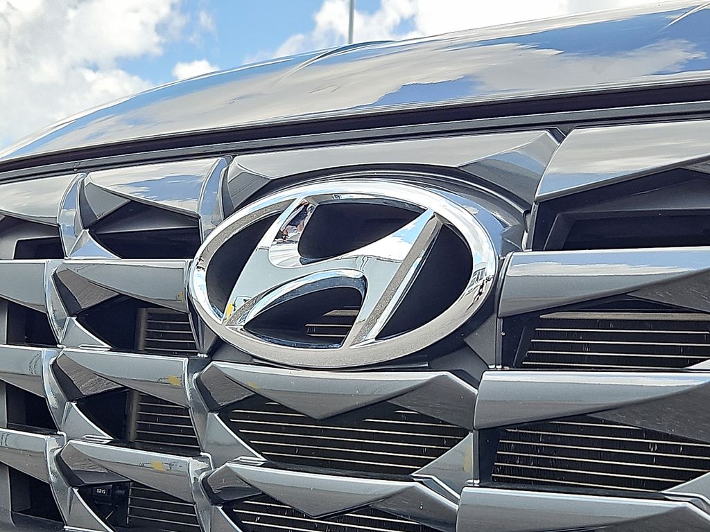 Thumbnail: 2023 Hyundai Tucson - 7