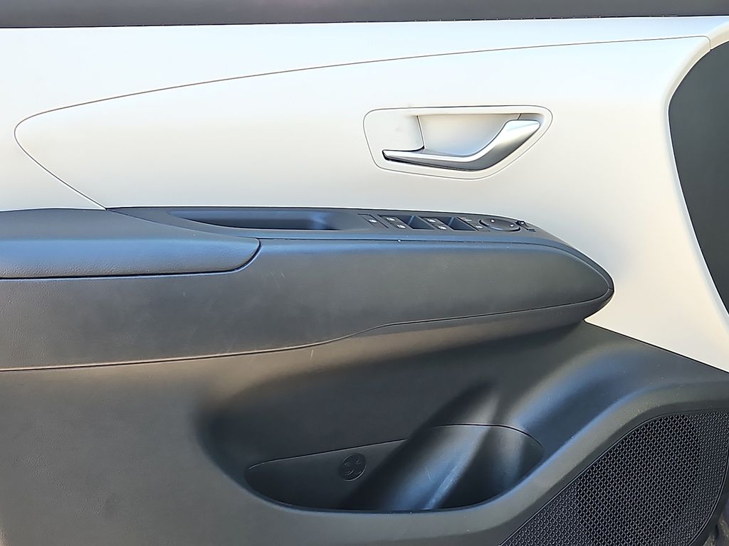 Thumbnail: 2025 Hyundai Tucson - 19