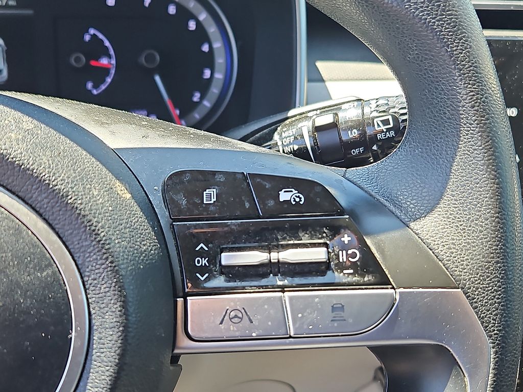 Thumbnail: 2022 Hyundai Tucson - 26