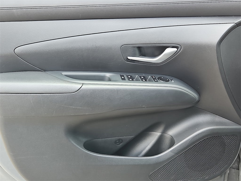 Thumbnail: 2025 Hyundai Tucson - 18