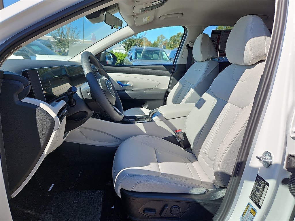 Thumbnail: 2025 Hyundai Tucson - 8