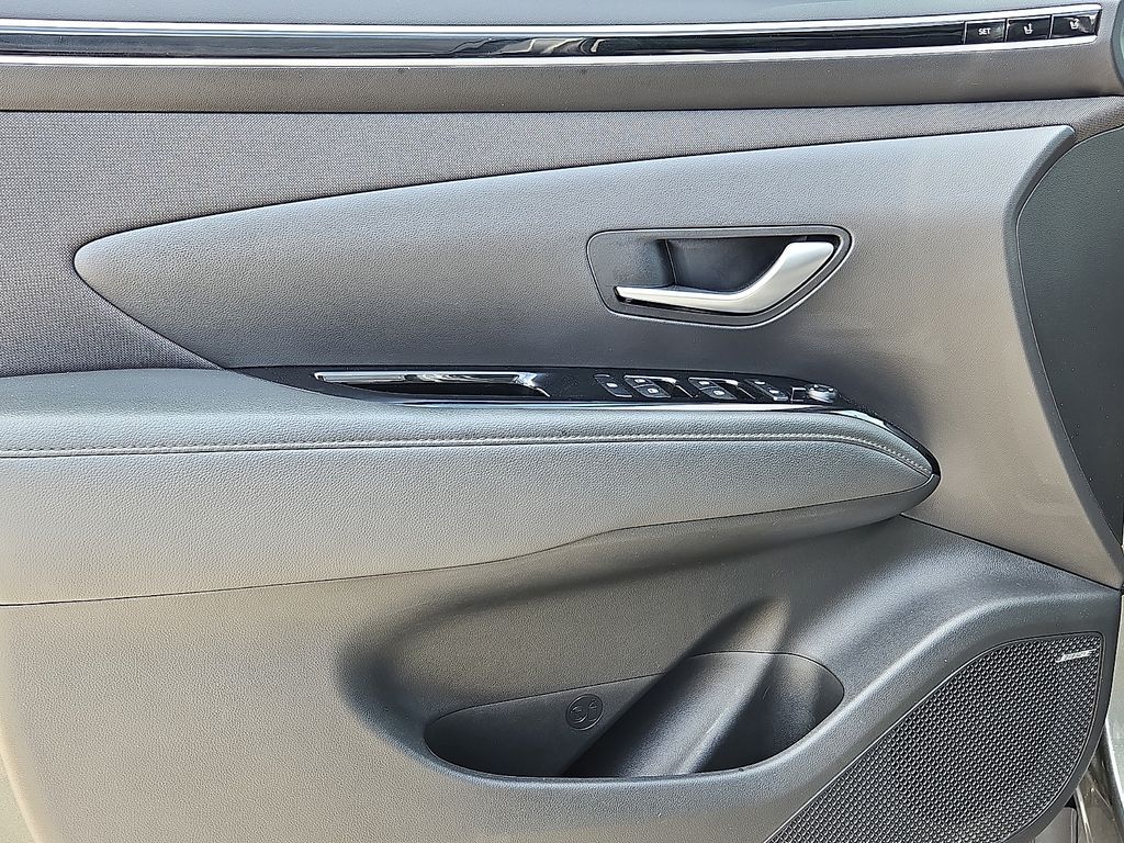 Thumbnail: 2023 Hyundai Tucson - 20