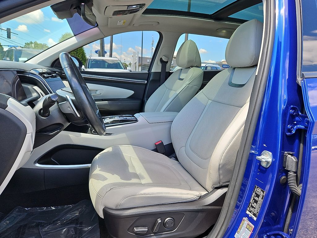 Thumbnail: 2023 Hyundai Tucson - 10