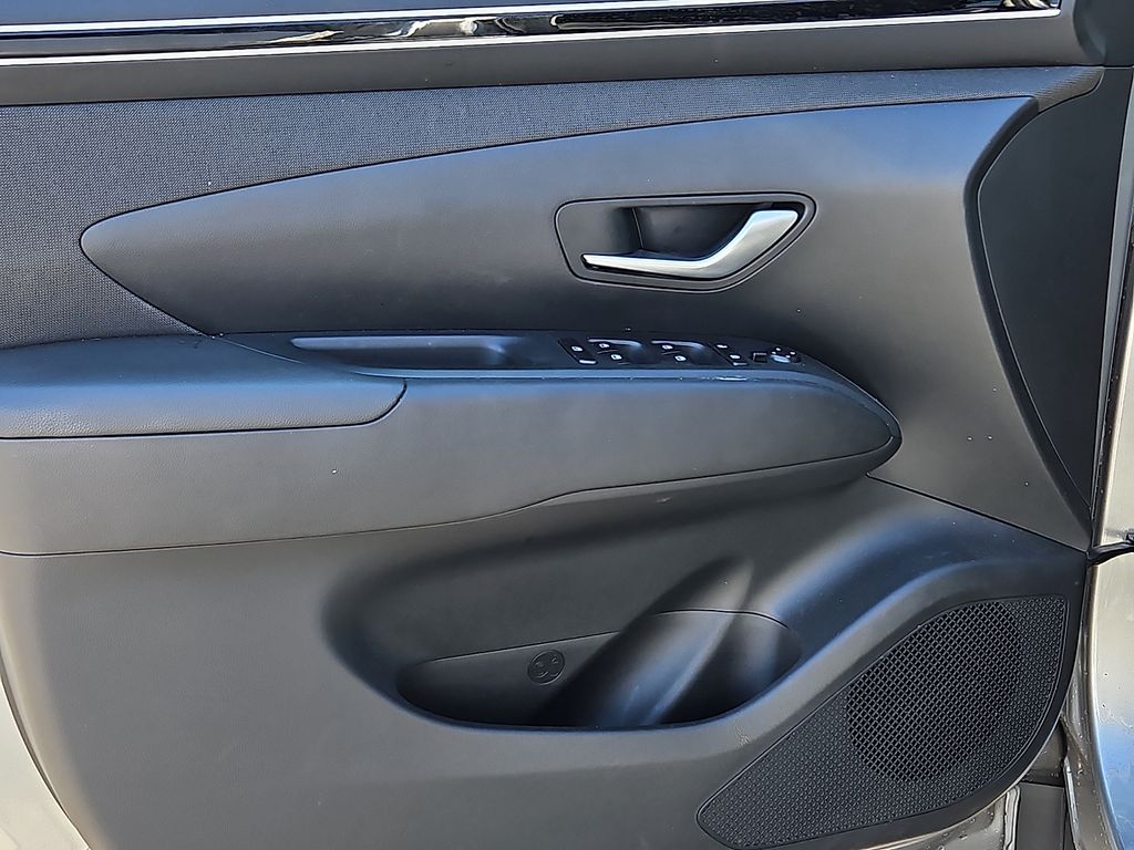 Thumbnail: 2024 Hyundai Tucson - 19