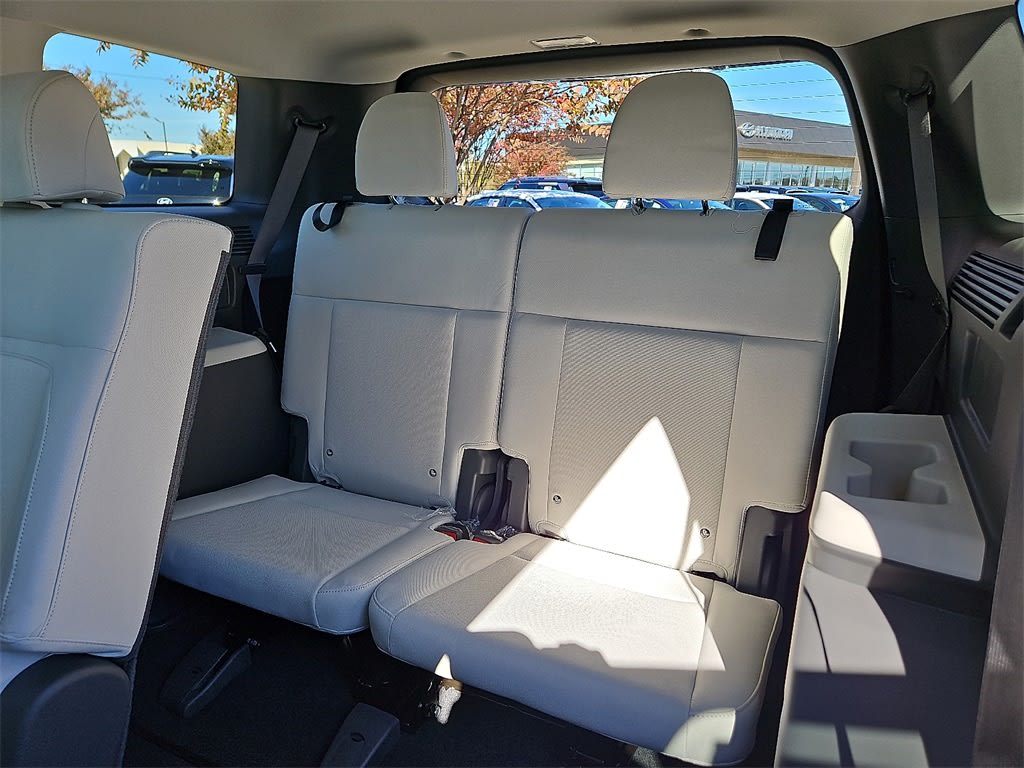 Thumbnail: 2026 Hyundai Santa Fe - 15