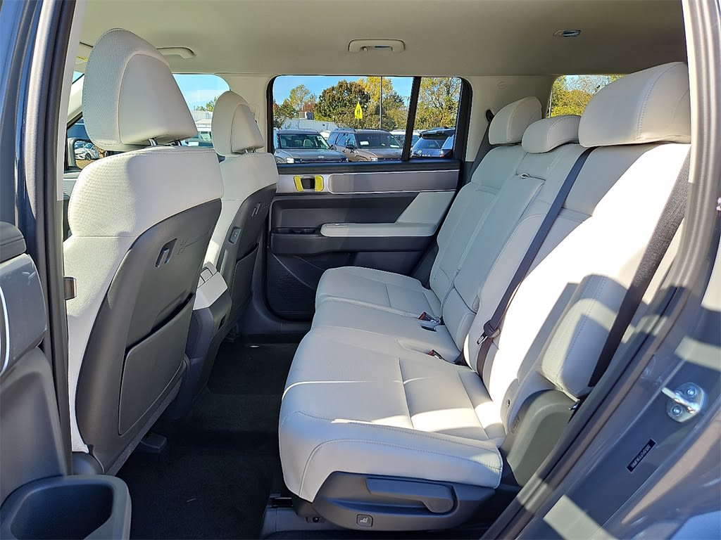 Thumbnail: 2026 Hyundai Santa Fe - 9