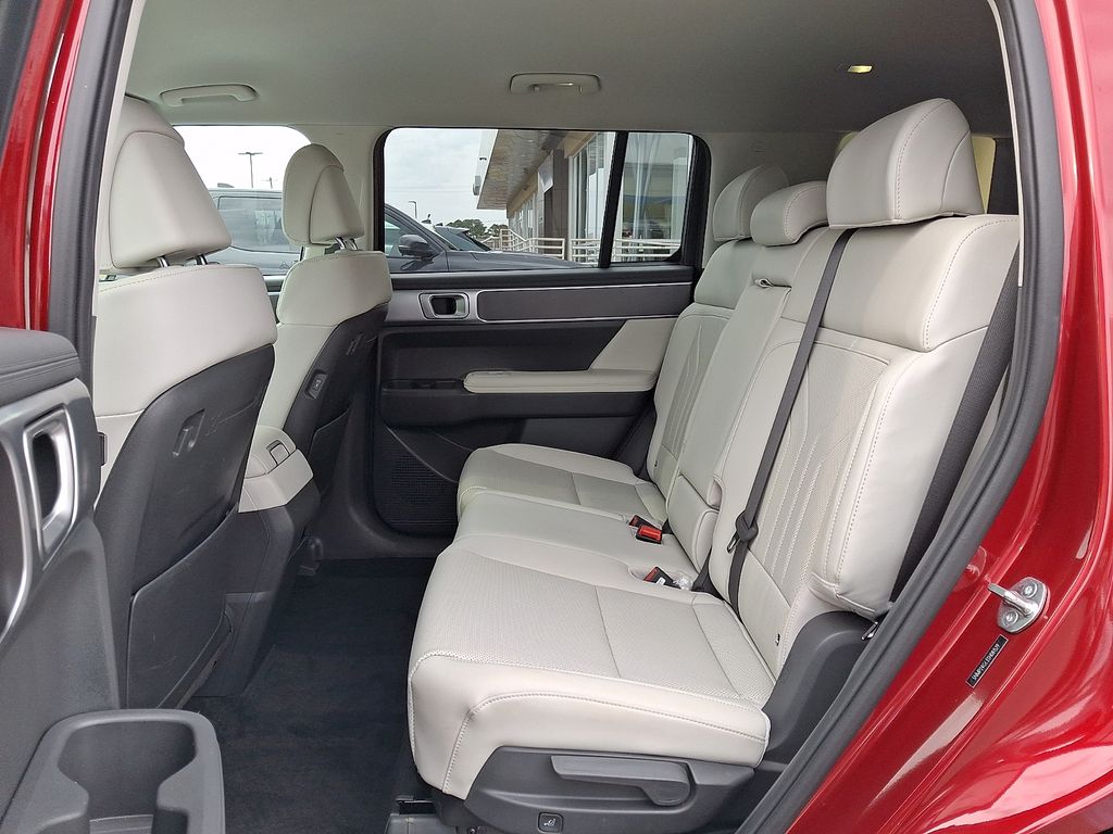 Thumbnail: 2025 Hyundai Santa Fe - 10