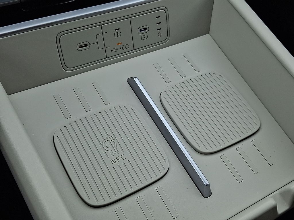 Thumbnail: 2025 Hyundai Santa Fe - 28