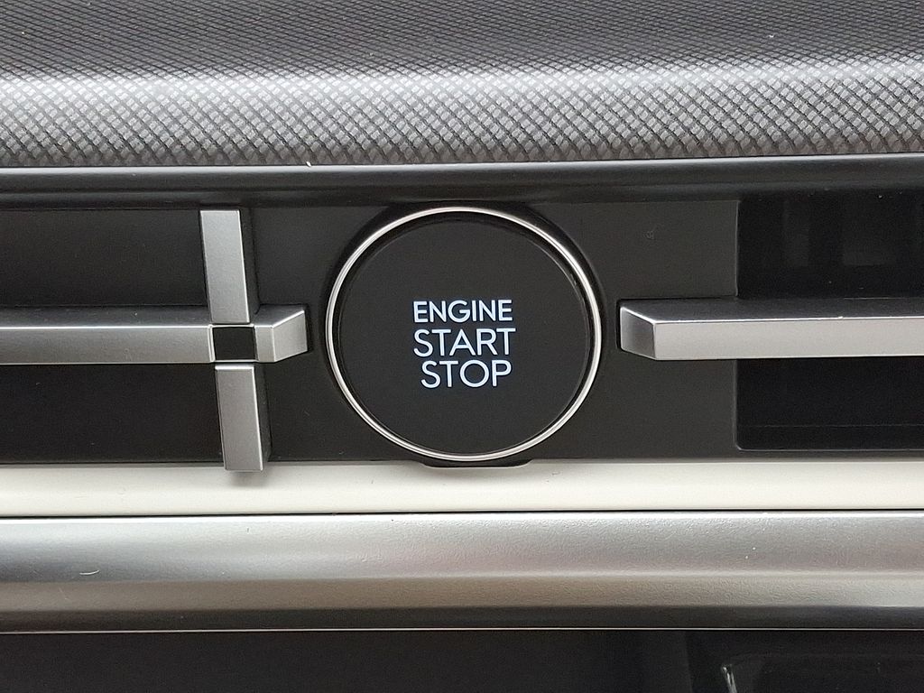 Thumbnail: 2025 Hyundai Santa Fe - 26