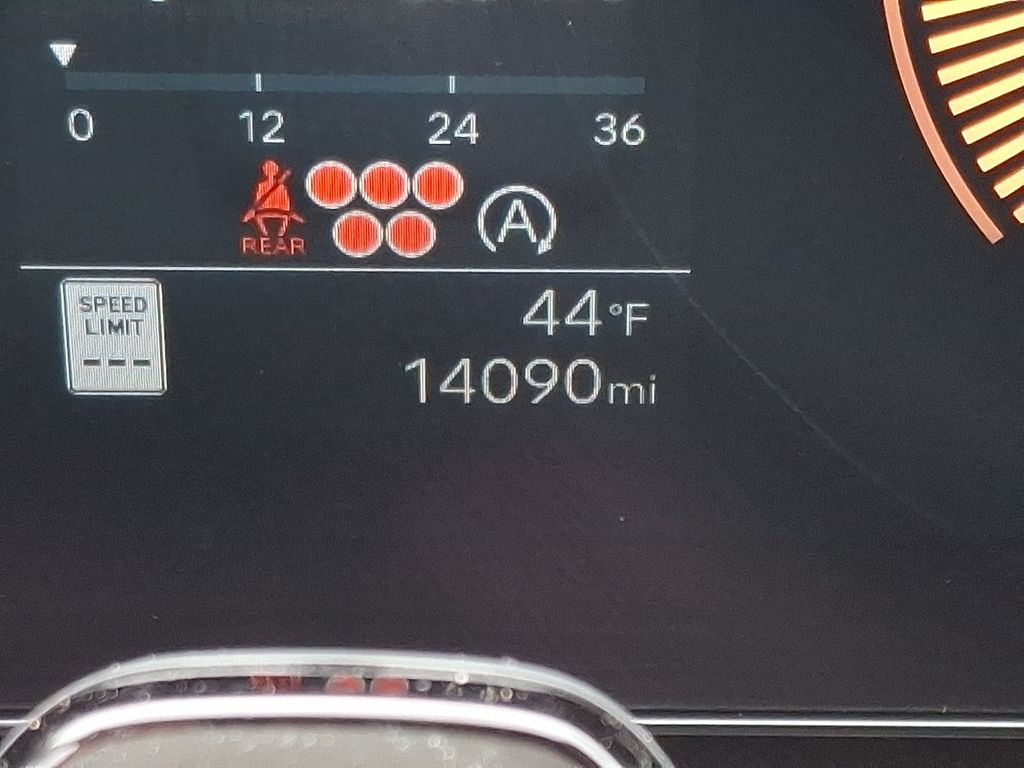 Thumbnail: 2025 Hyundai Santa Fe - 12