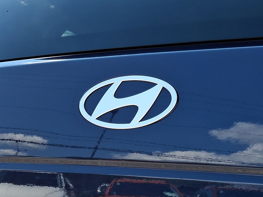 Thumbnail: 2025 Hyundai Santa Fe - 7