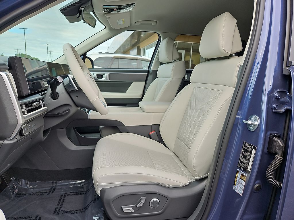 Thumbnail: 2026 Hyundai Santa Fe - 10