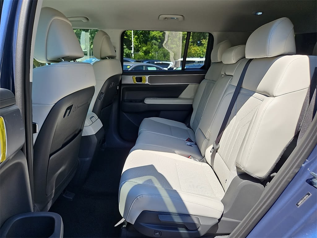 Thumbnail: 2026 Hyundai Santa Fe - 9