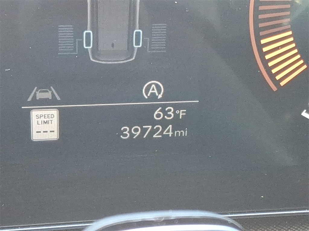 Thumbnail: 2024 Hyundai Santa Fe - 14