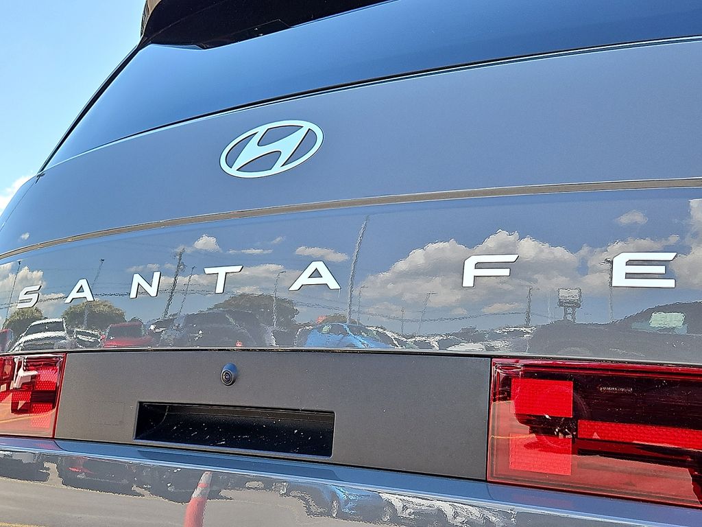 Thumbnail: 2025 Hyundai Santa Fe - 31