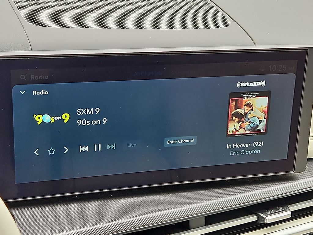 Thumbnail: 2025 Hyundai Santa Fe - 10