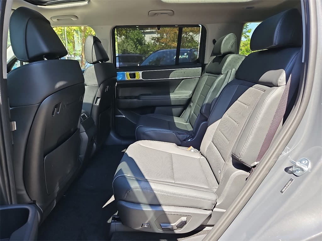 Thumbnail: 2026 Hyundai Santa Fe - 8