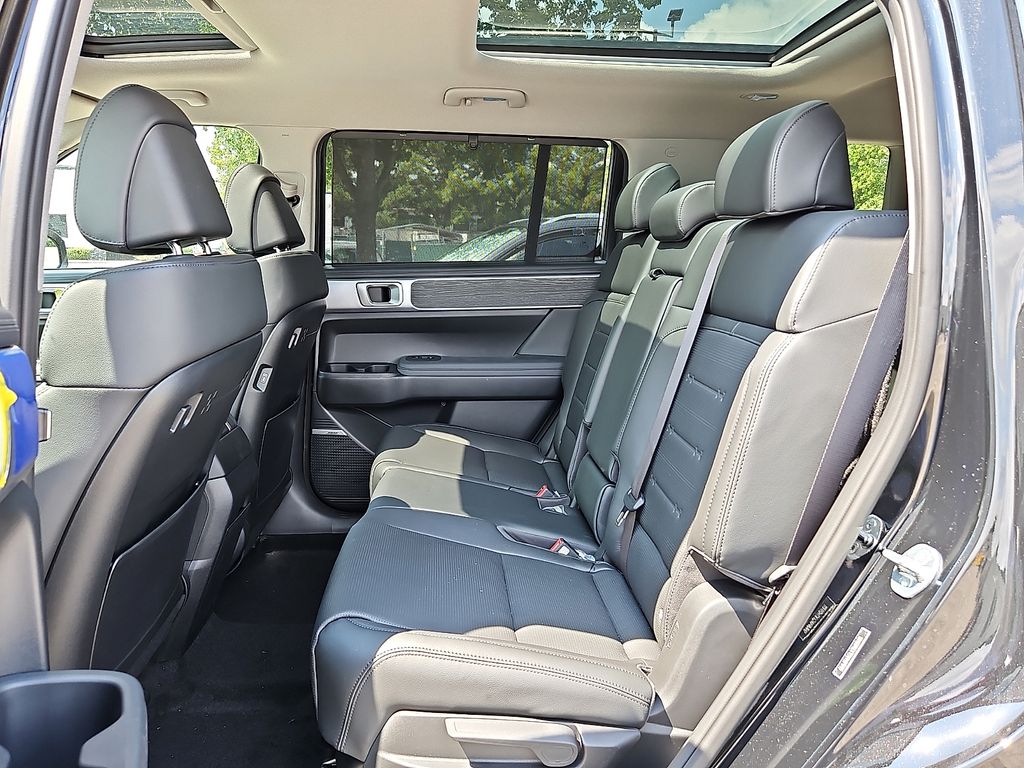 Thumbnail: 2026 Hyundai Santa Fe - 9
