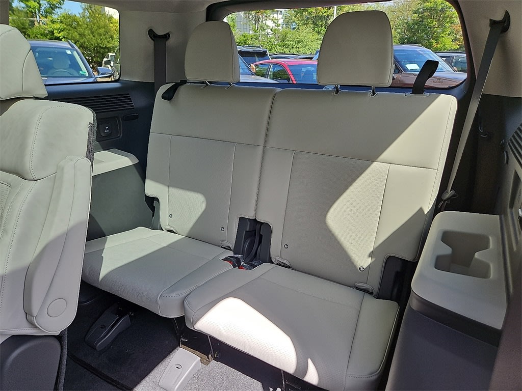 Thumbnail: 2026 Hyundai Santa Fe - 14