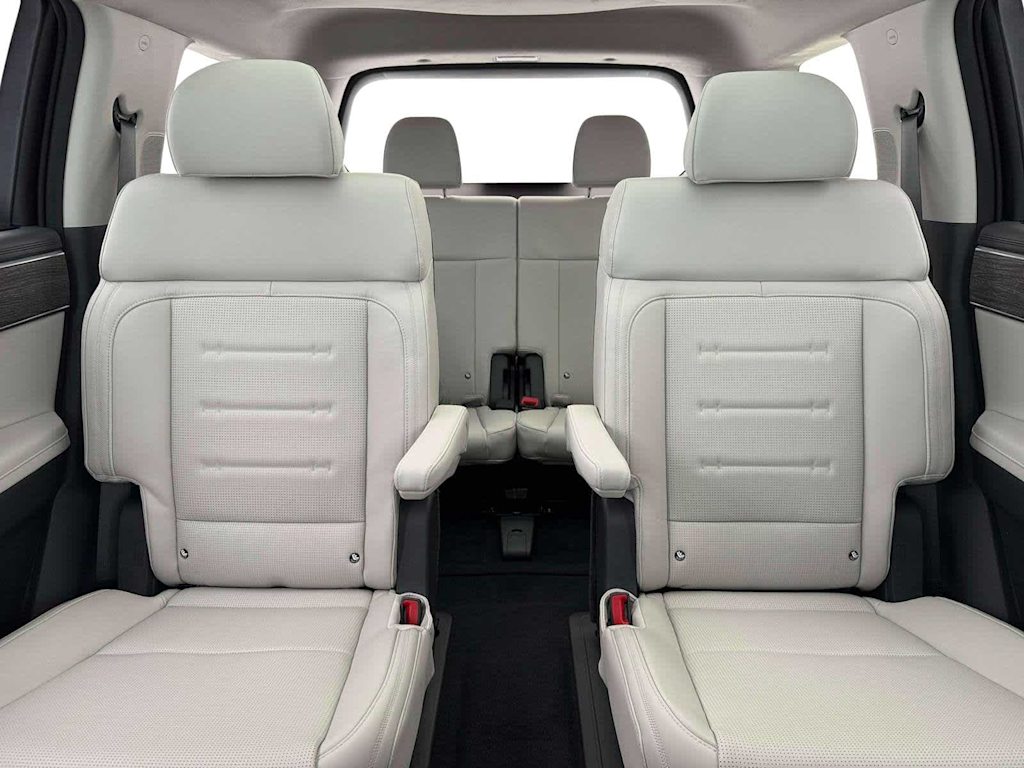 Thumbnail: 2026 Hyundai Santa Fe - 7