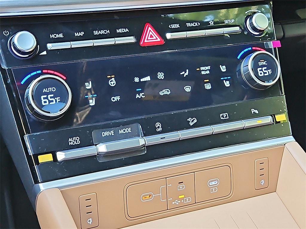 Thumbnail: 2026 Hyundai Santa Fe - 17