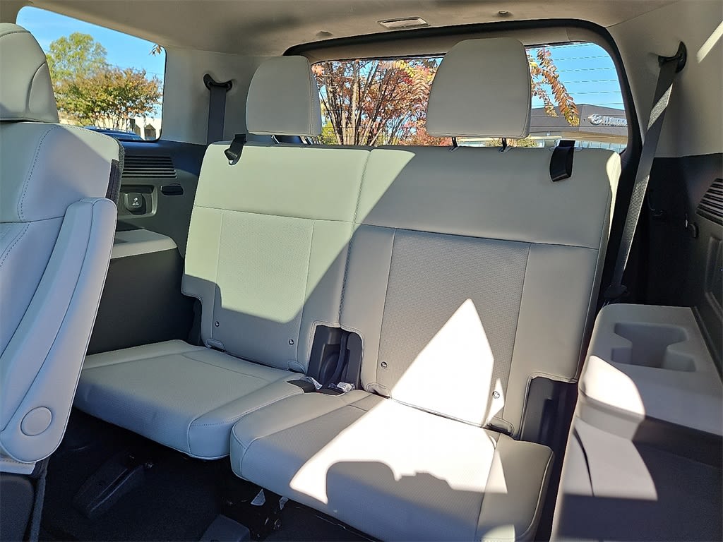 Thumbnail: 2026 Hyundai Santa Fe - 9