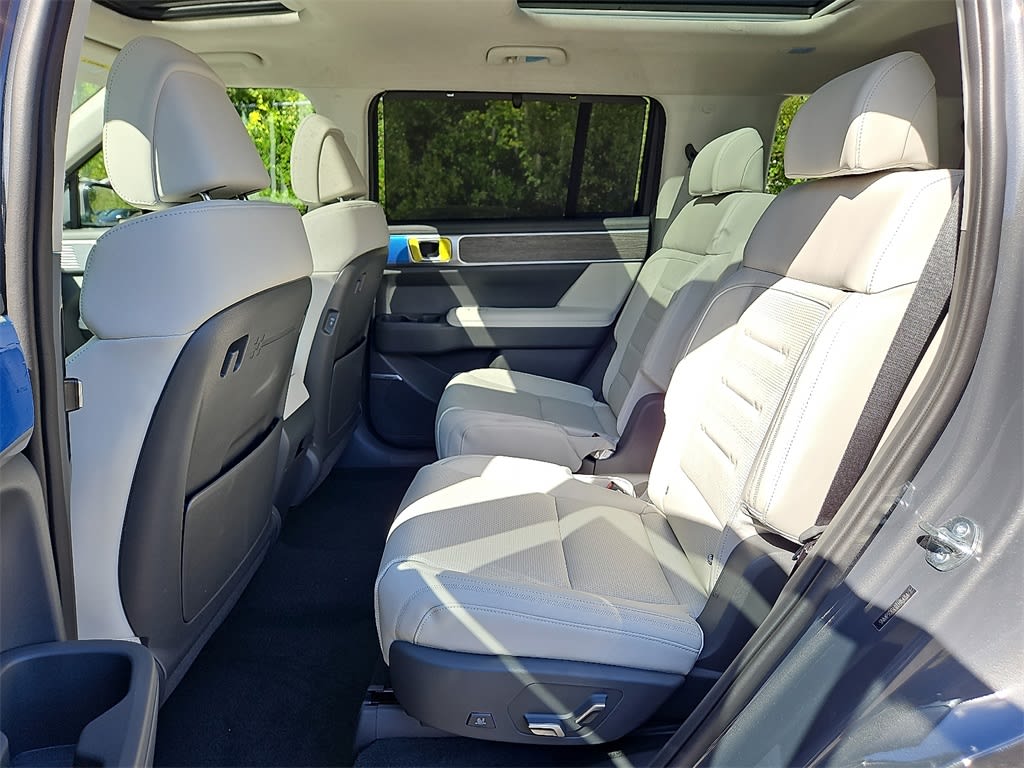 Thumbnail: 2026 Hyundai Santa Fe - 7