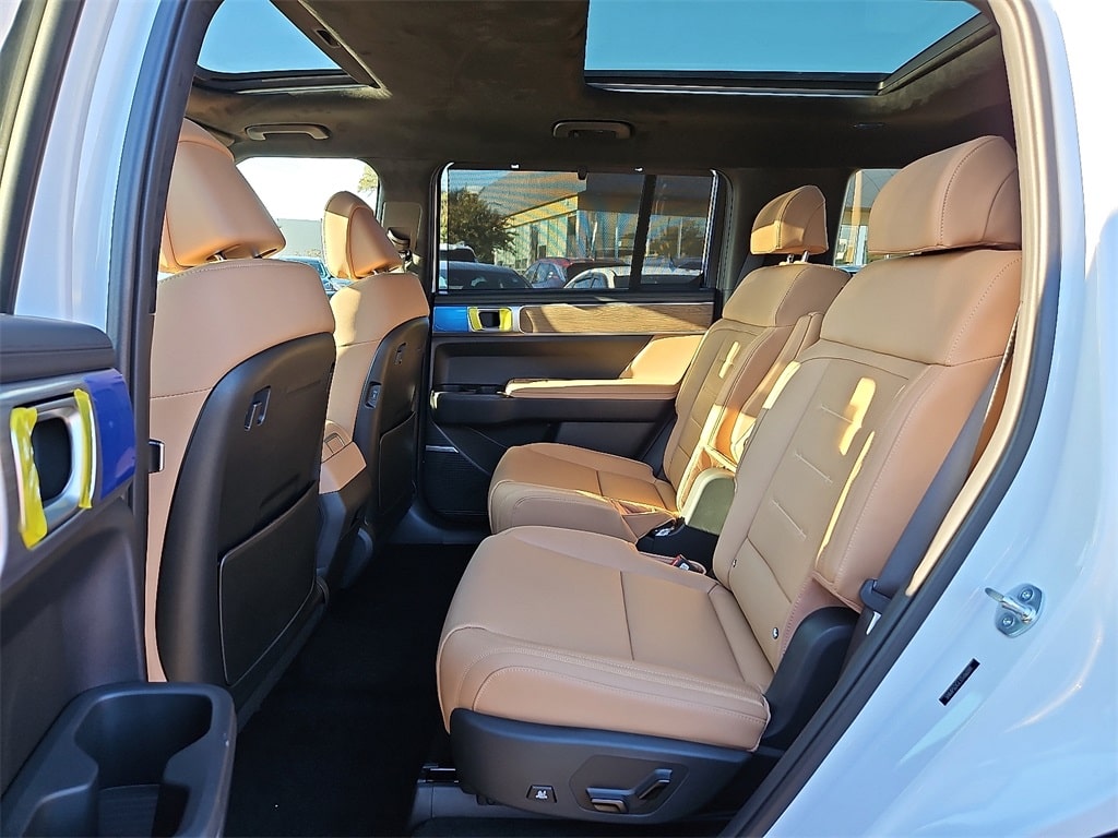 Thumbnail: 2026 Hyundai Santa Fe - 8