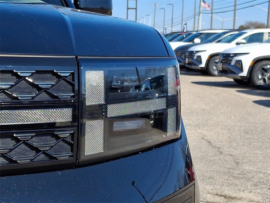 Thumbnail: 2025 Hyundai Santa Fe - 17