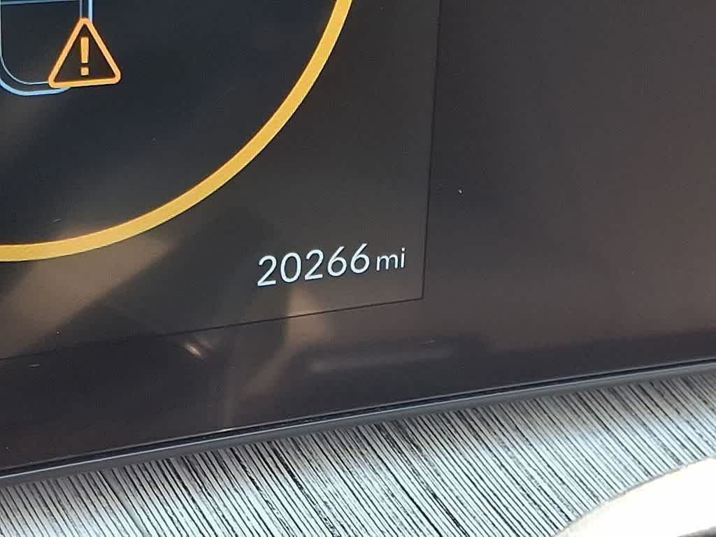 Thumbnail: 2025 Hyundai Santa Fe - 16