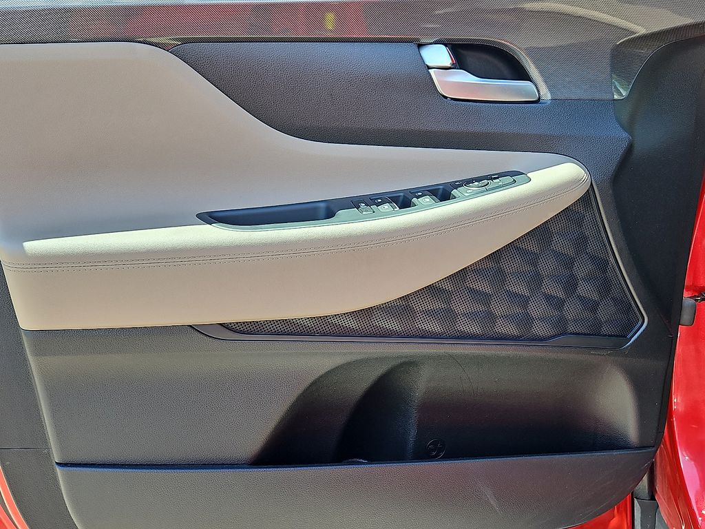 Thumbnail: 2022 Hyundai Santa Fe - 18