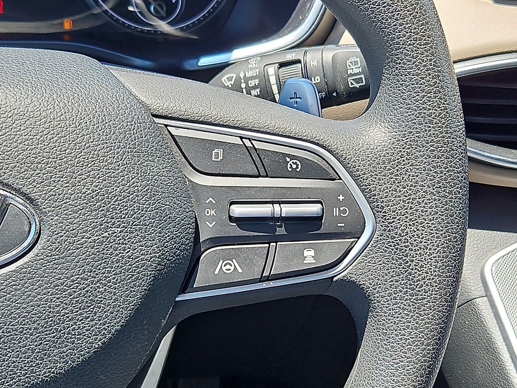 Thumbnail: 2022 Hyundai Santa Fe - 23