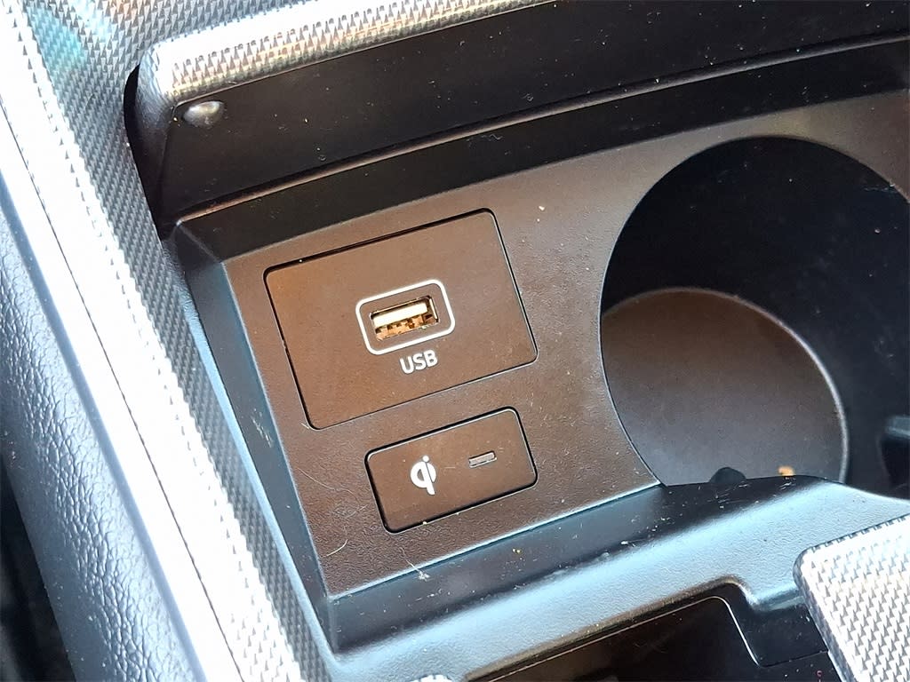 Thumbnail: 2023 Hyundai Santa Fe - 28