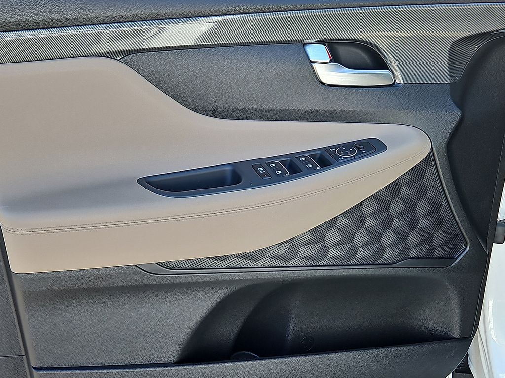 Thumbnail: 2023 Hyundai Santa Fe - 19