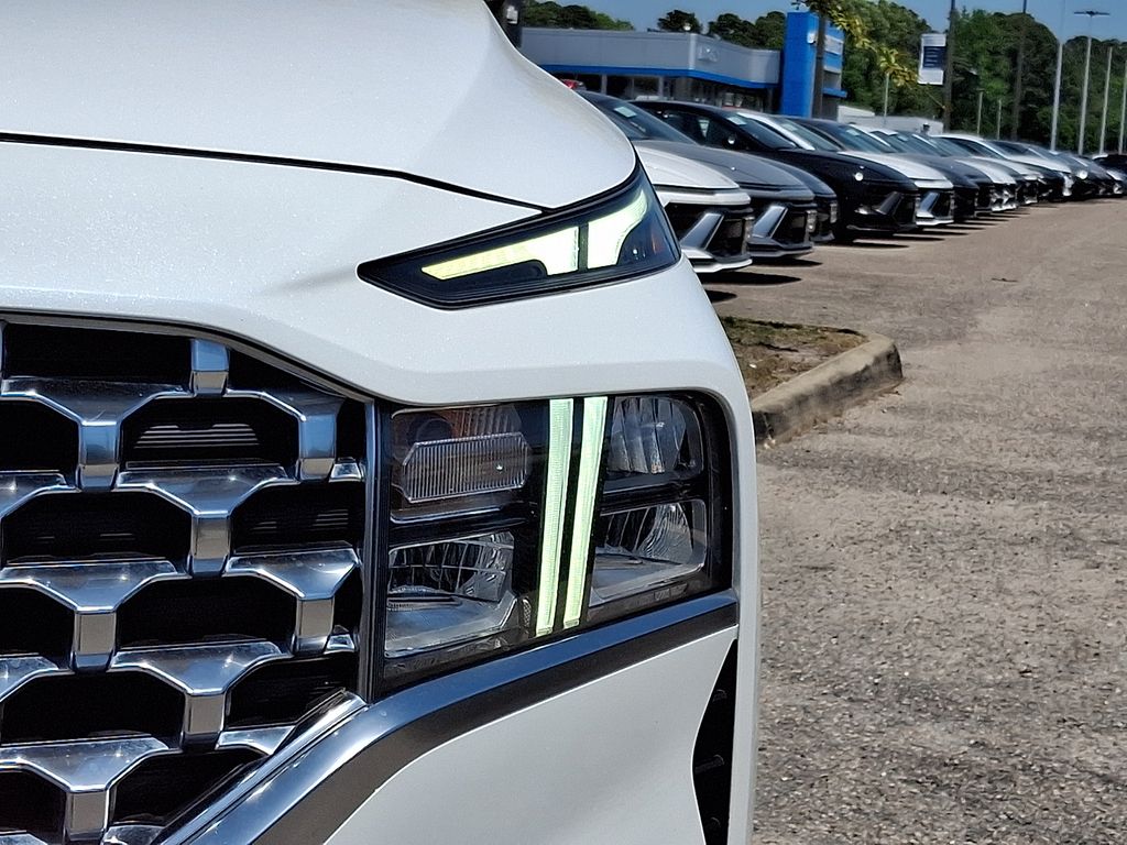 Thumbnail: 2022 Hyundai Santa Fe - 7