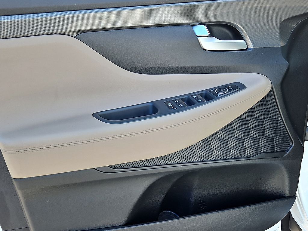 Thumbnail: 2023 Hyundai Santa Fe - 20